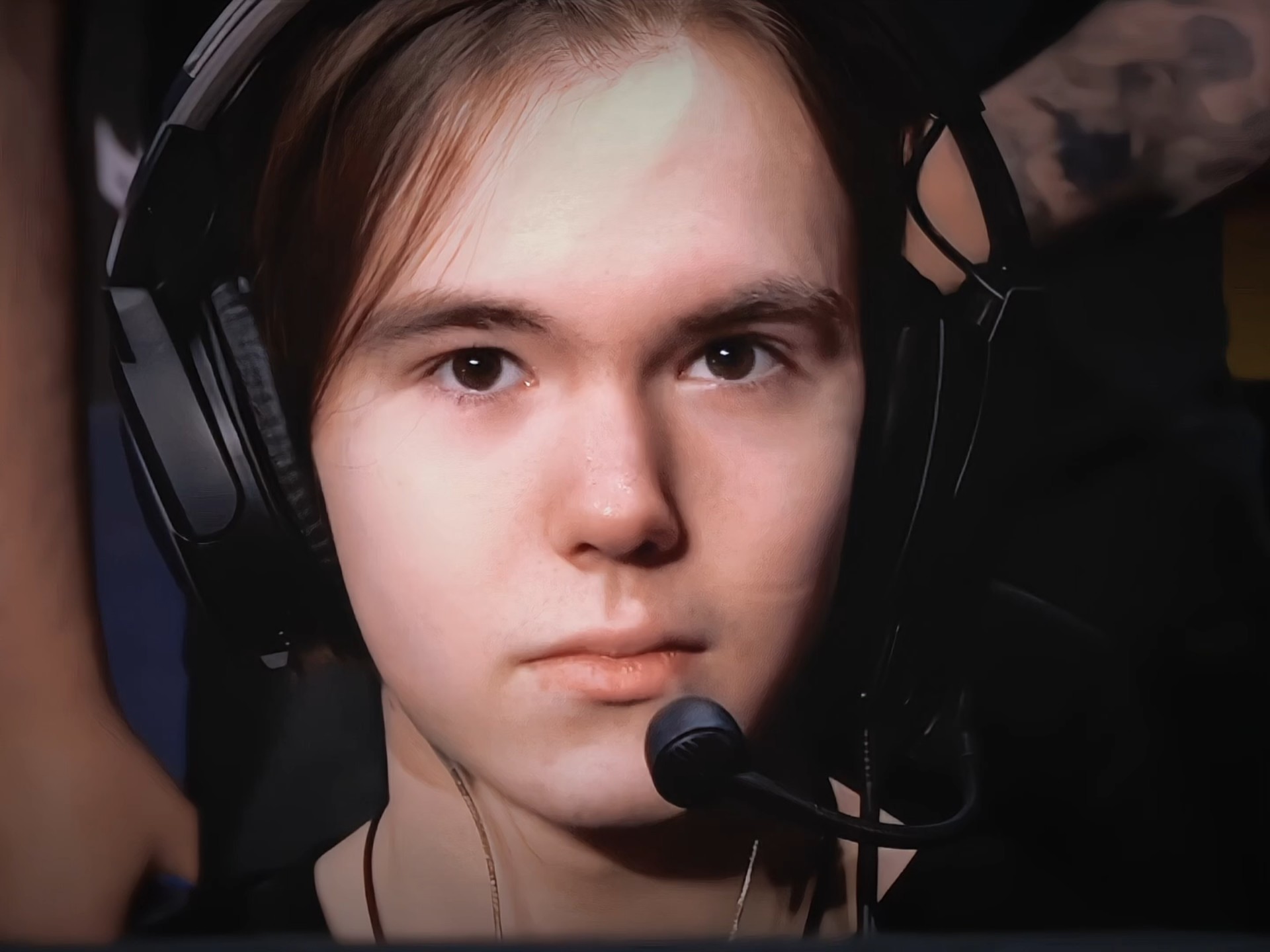 em
